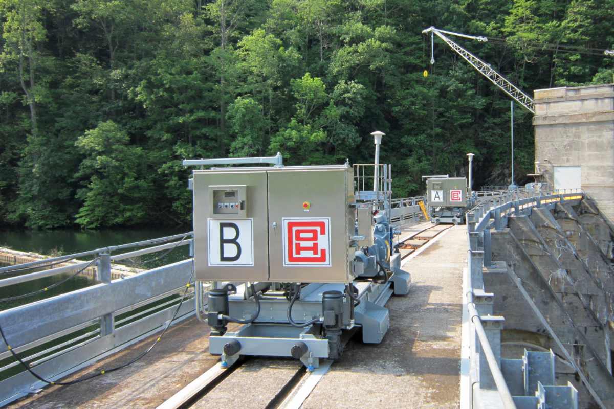 Chain & Spiral Drum Winches for hydroelectricity