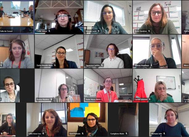 Femmes de REEL international, incluses dans le programme AWARE pour plus dégalité femme-homme