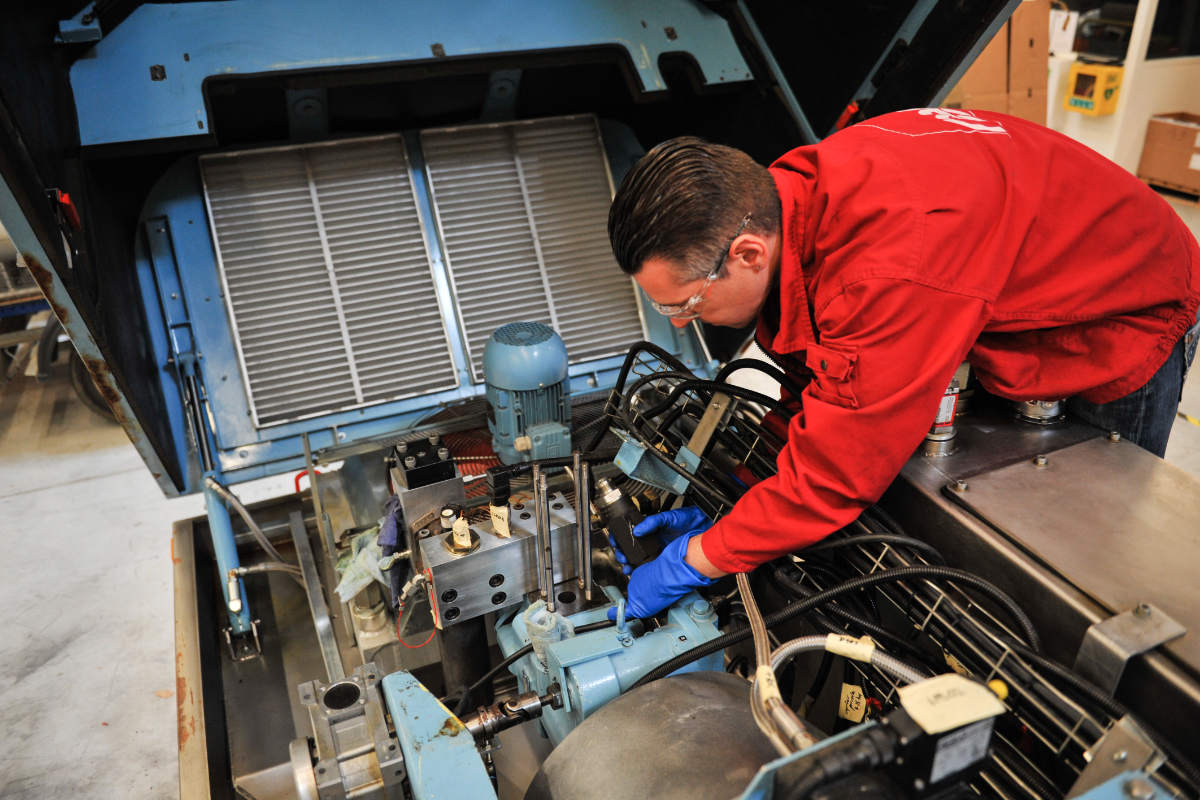 REEL International maintenance technician