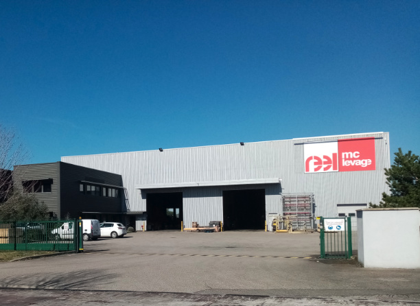 REEL International MC Lifting Plant