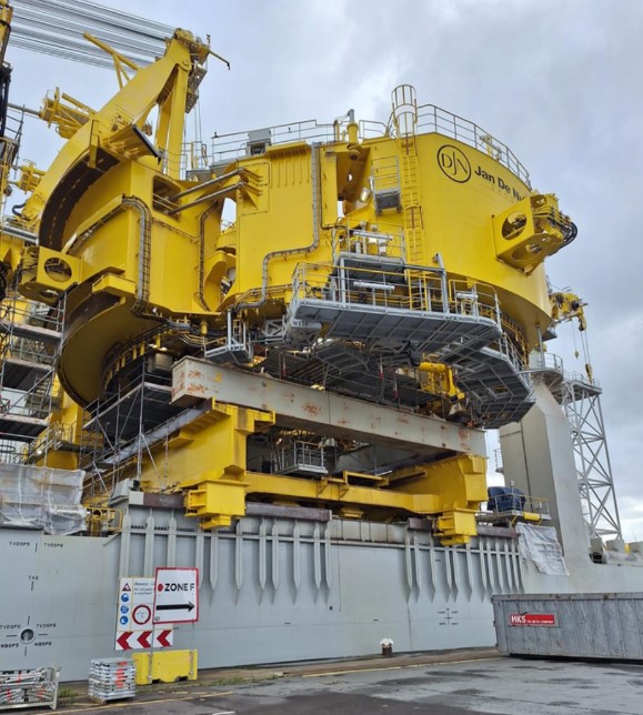 The pile gripper, an industrial machine from REEL IMECA