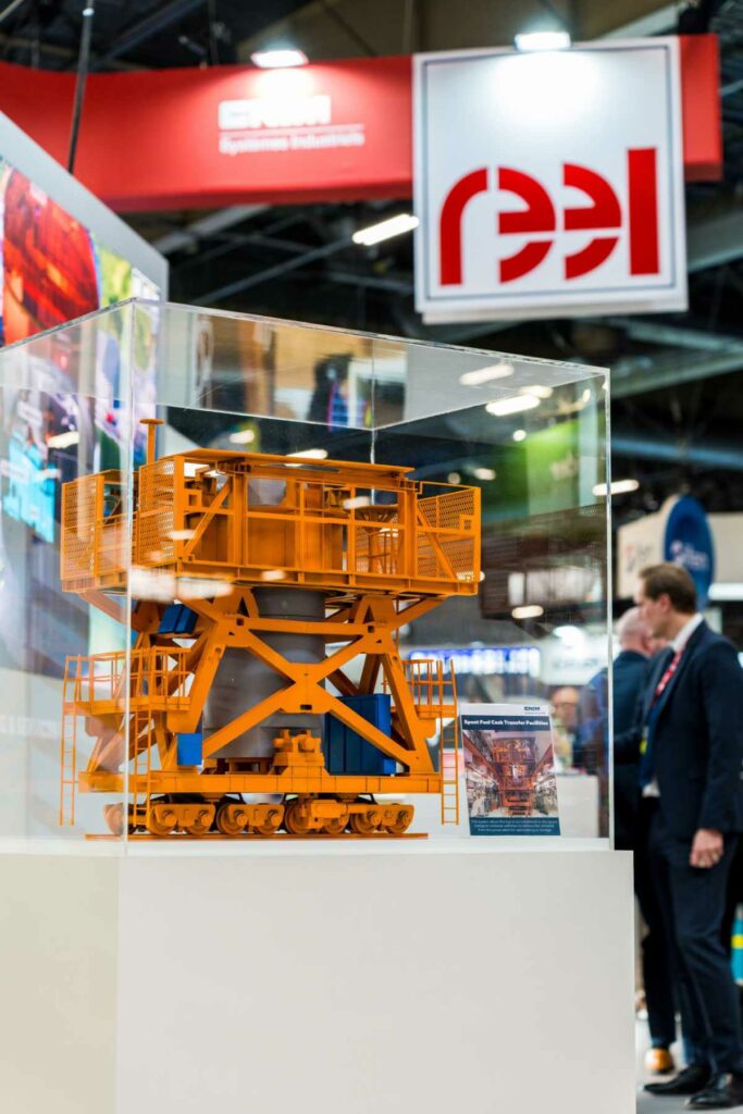 wne-2025-maquette-machine-reel-international-stand