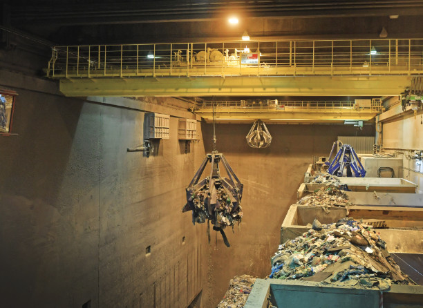 reel-nkm-noell-waste-cranes