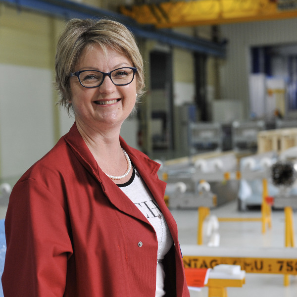 femme-inspirante-industrie-salariee de reel-international